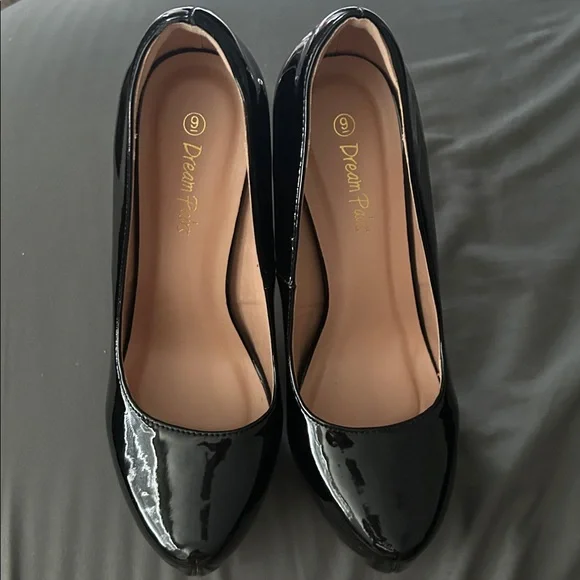 Patent Black Platform Heels - Picture 1 of 4
